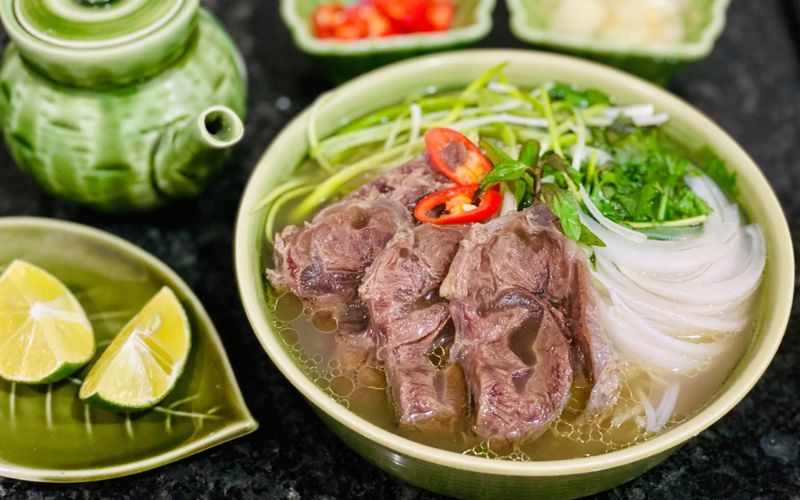 7 món ngon đặc sản Hà Nội bạn nhất định phải thử khi đi du lịch Hà Nội