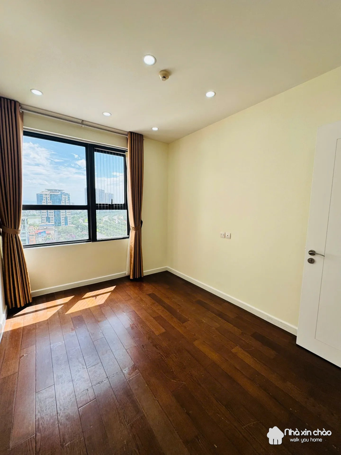 Bán căn hộ 3PN Vinhomes D'Capitale – Giá 15.5 Tỷ – Mã NXC65198 - Hình 3