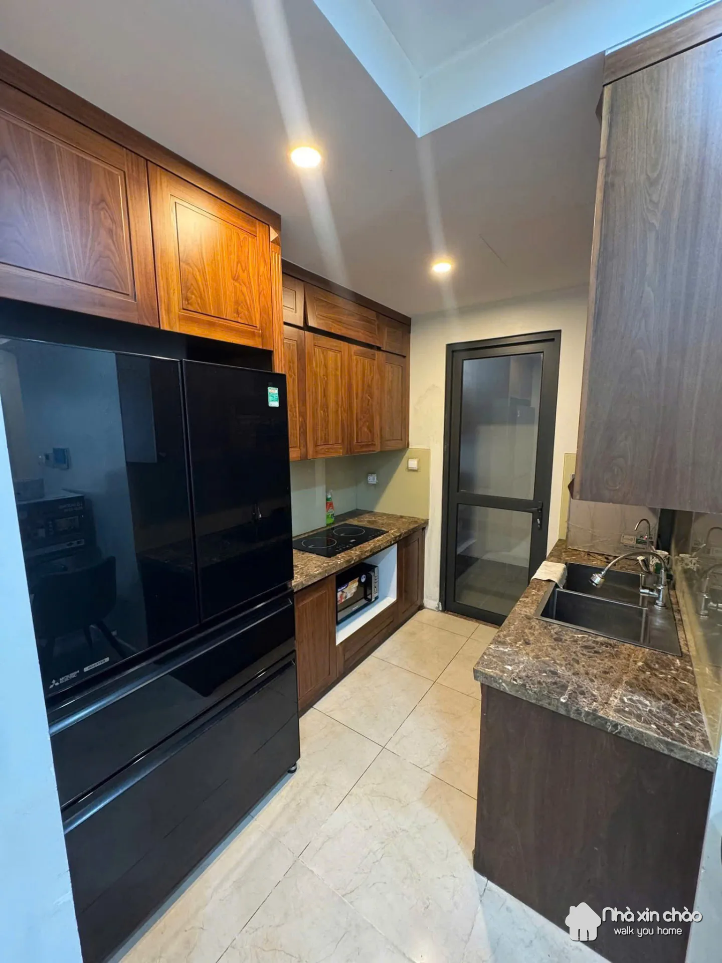 Cho thuê căn hộ 3PN Vinhomes D'Capitale – Giá 28 Tr/th – Mã NXC73960 - Hình 3