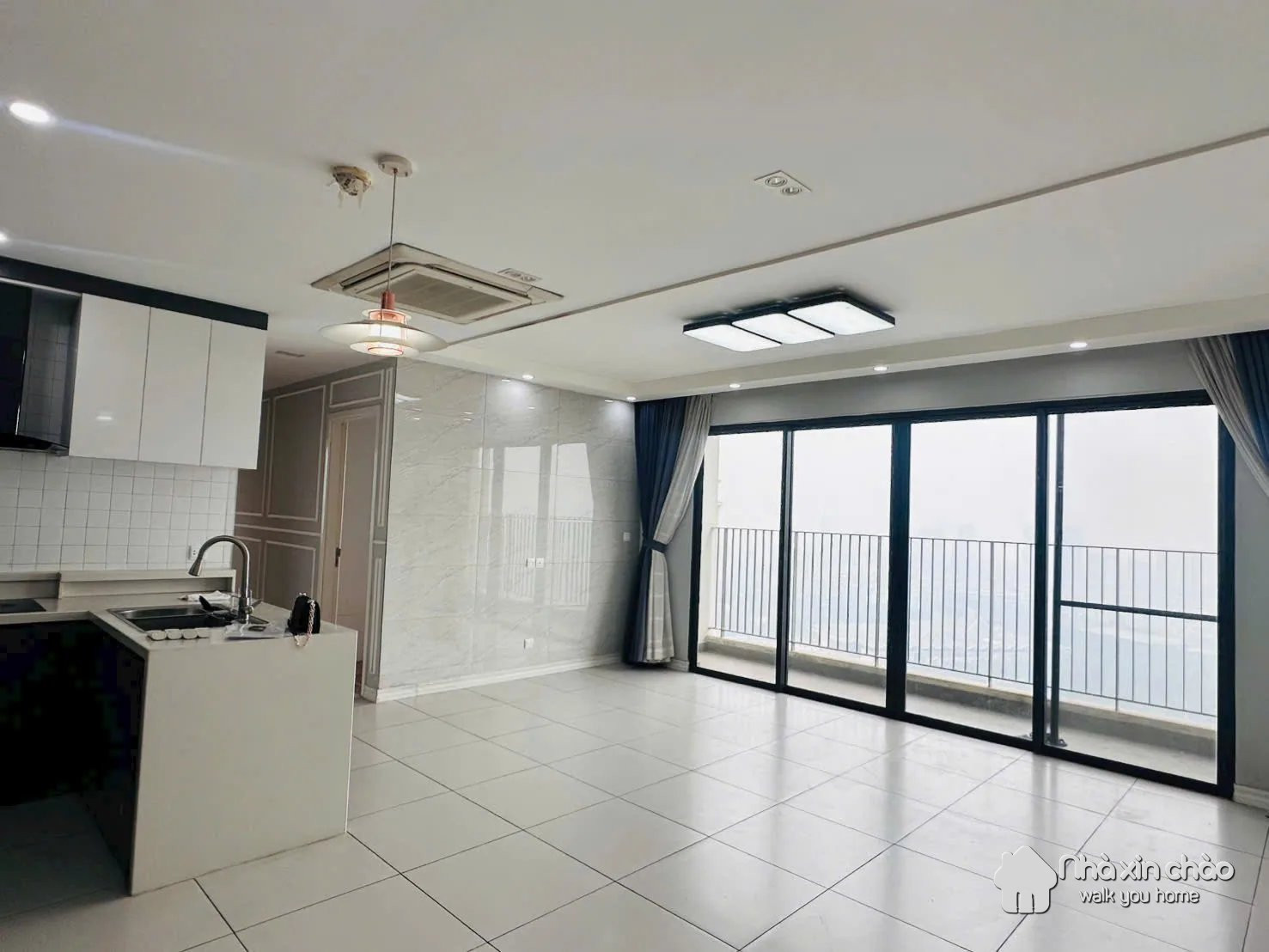 Bán căn hộ 3PN Vinhomes D'Capitale – Giá 12.8 Tỷ – Mã NXC58008