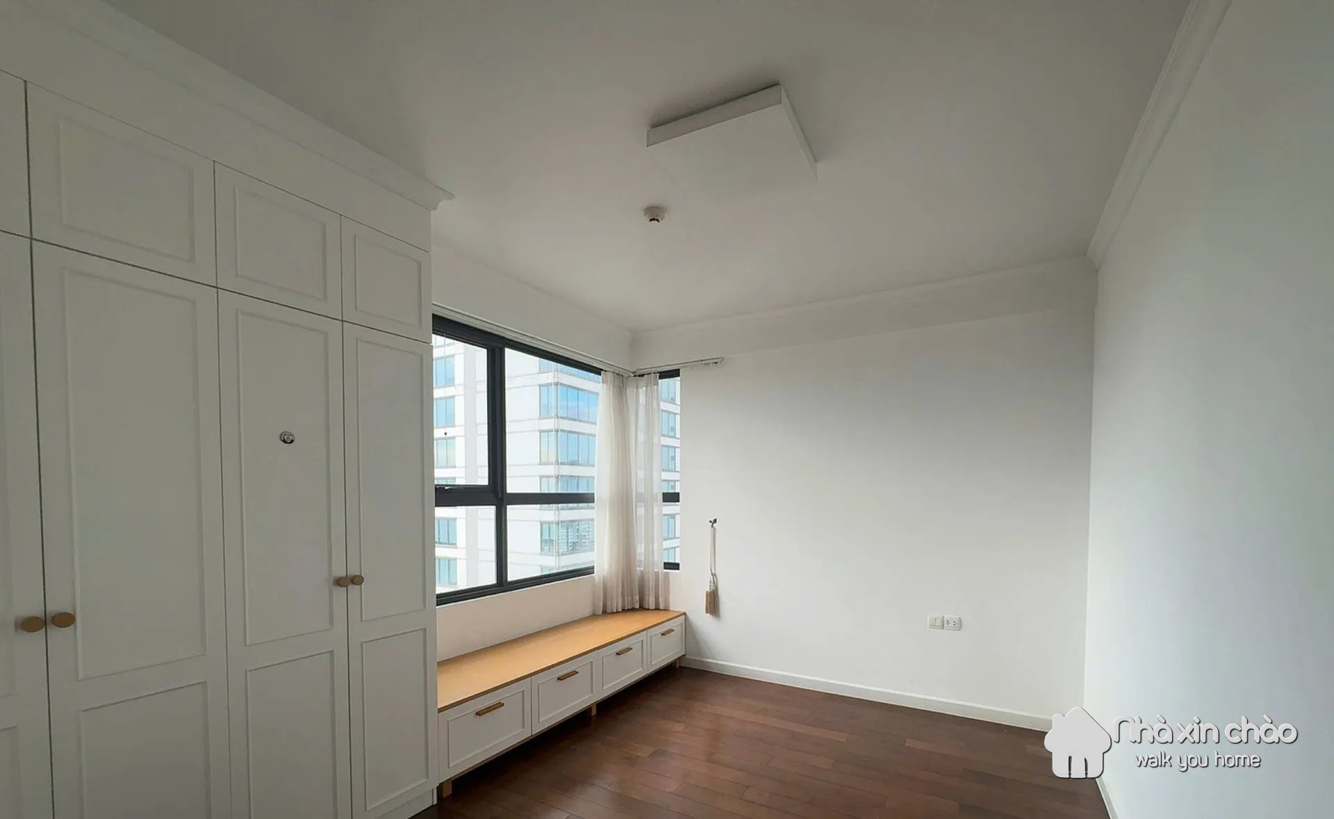 Cho thuê căn hộ 3PN Vinhomes D'Capitale – Giá 30 Tr/th – Mã NXC18835 - Hình 2